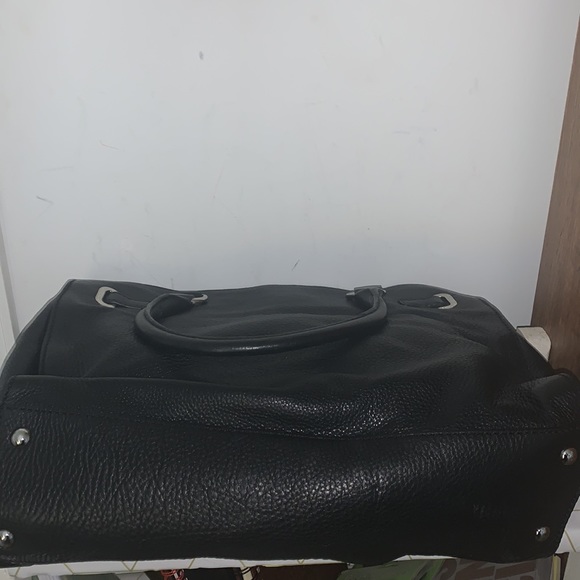 Michael Kors Purse - Picture 4 of 8